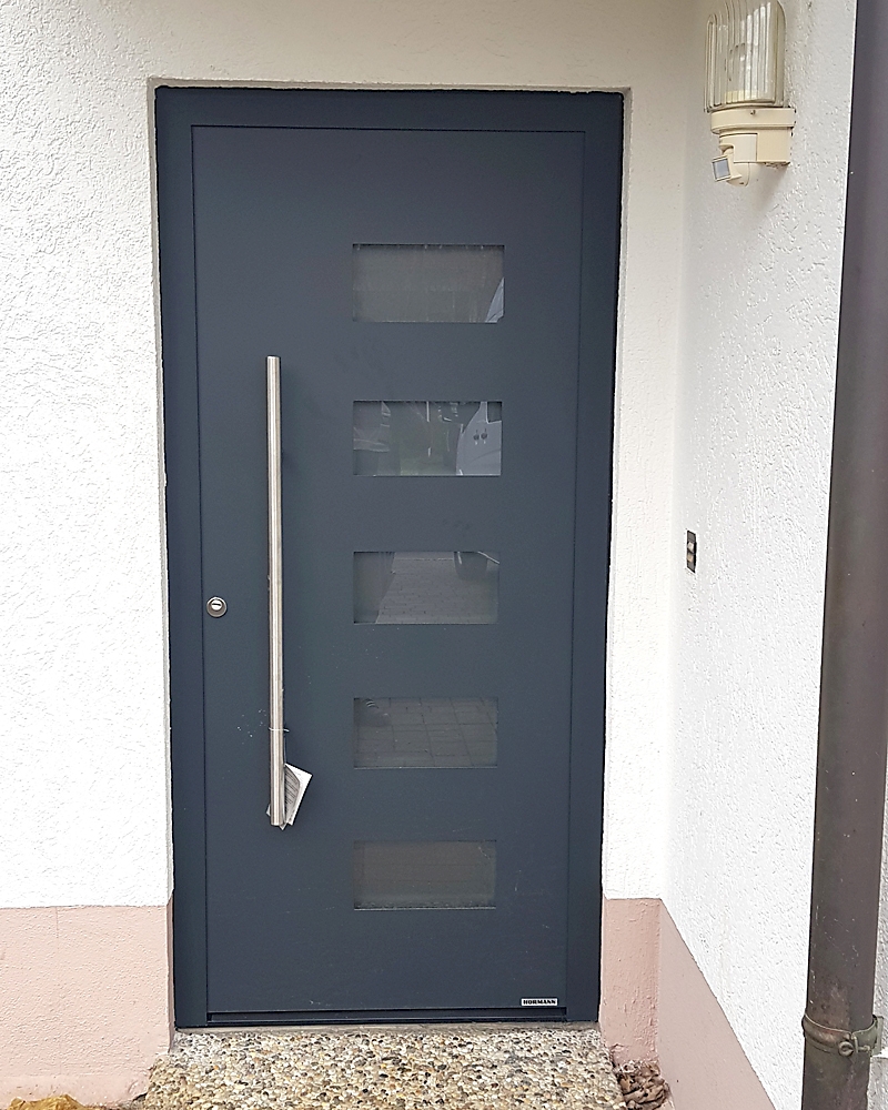 Aluhaustür in Anthrazit lackiert, Sicherheitsklasse: RC3